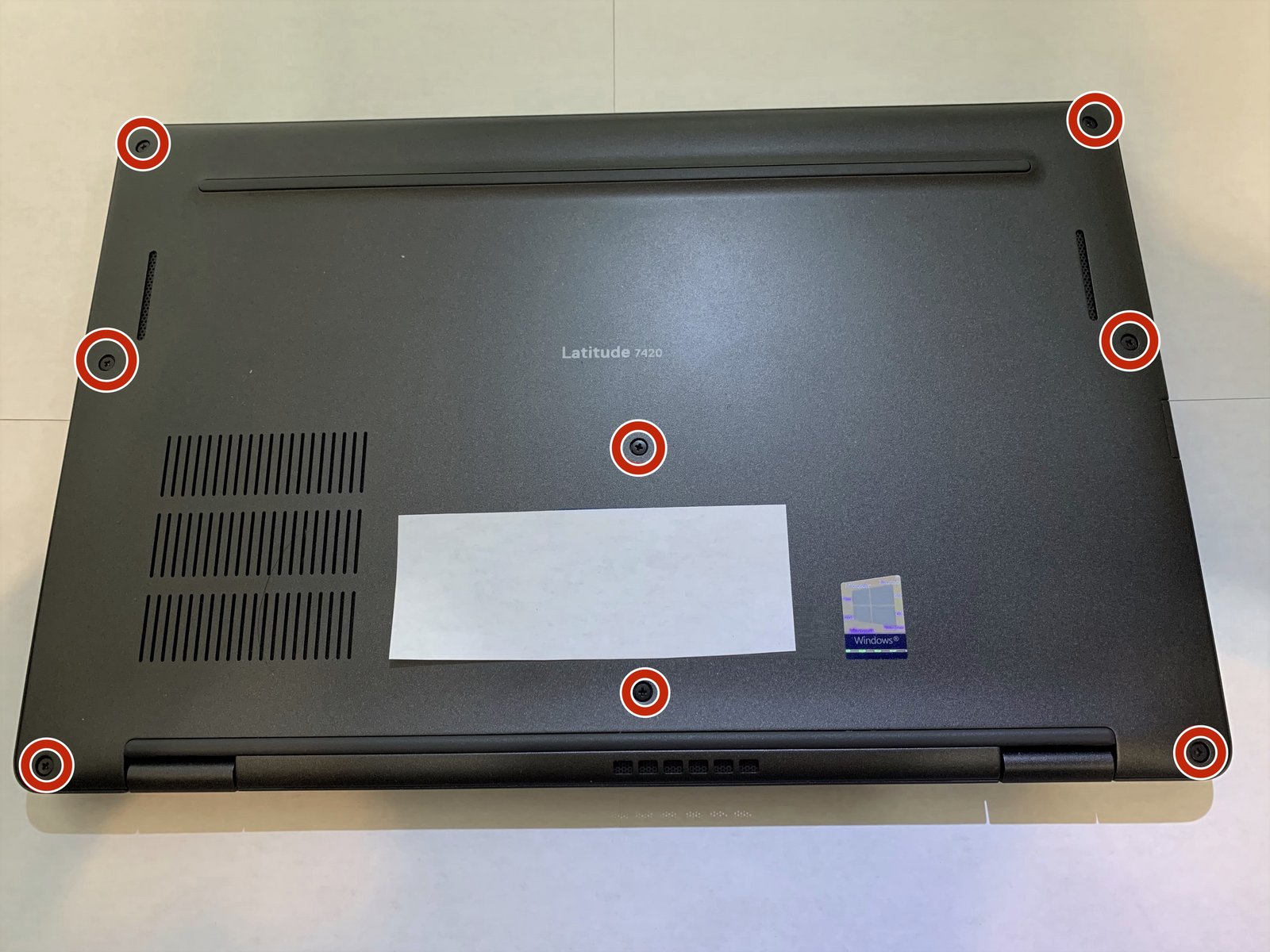 Thay Pin Laptop Dell - Hướng Dẫn Chi Tiết Và Những Lưu Ý Quan Trọng